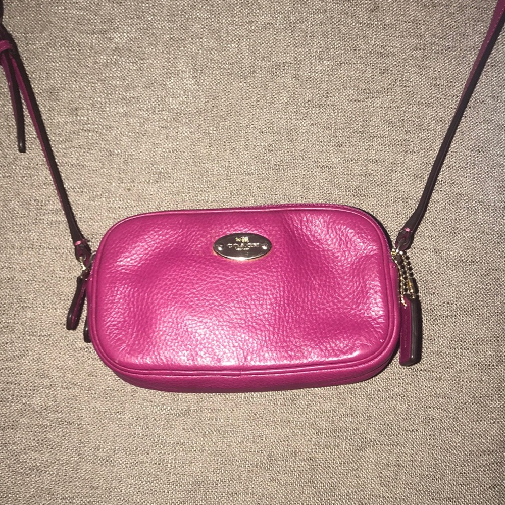 A coach crossbody